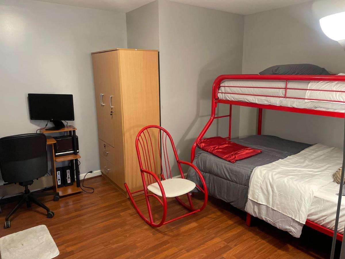 Apartmán Cute 2-Brm Walkout Apt With Pool Table And Theater Lexington Exteriér fotografie